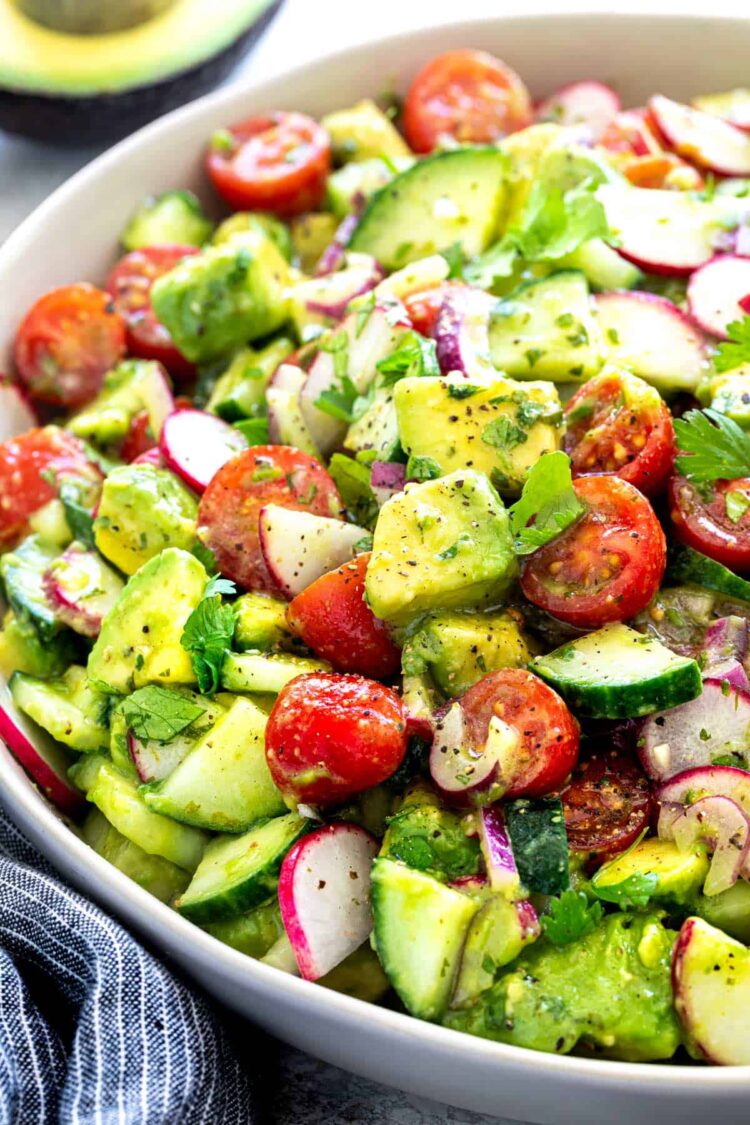 Chọn nước sốt salad giảm cân tốt cho sức khỏe