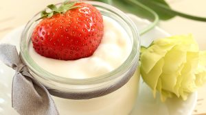 Sữa chua kỵ gì? 9 thực phẩm dễ gây hại nếu kết hợp sai